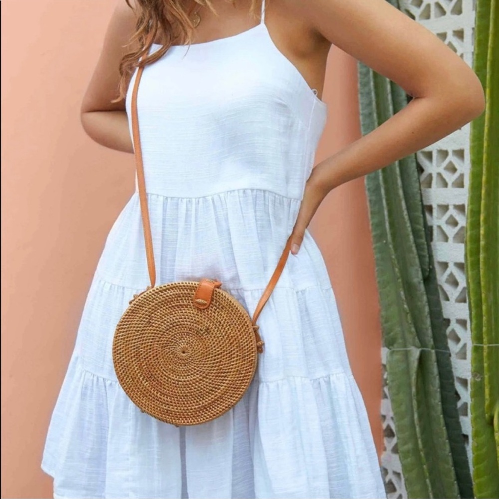 Universal Thread Rattan Circle Crossbody Purse Vacation Travel Bag
